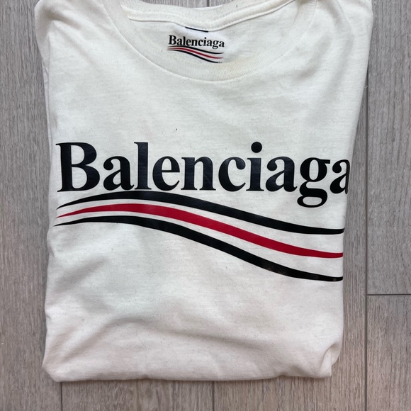 Balenciaga White Logo Graphic T-Shirt
Men's Size Small - Picture 5 of 7